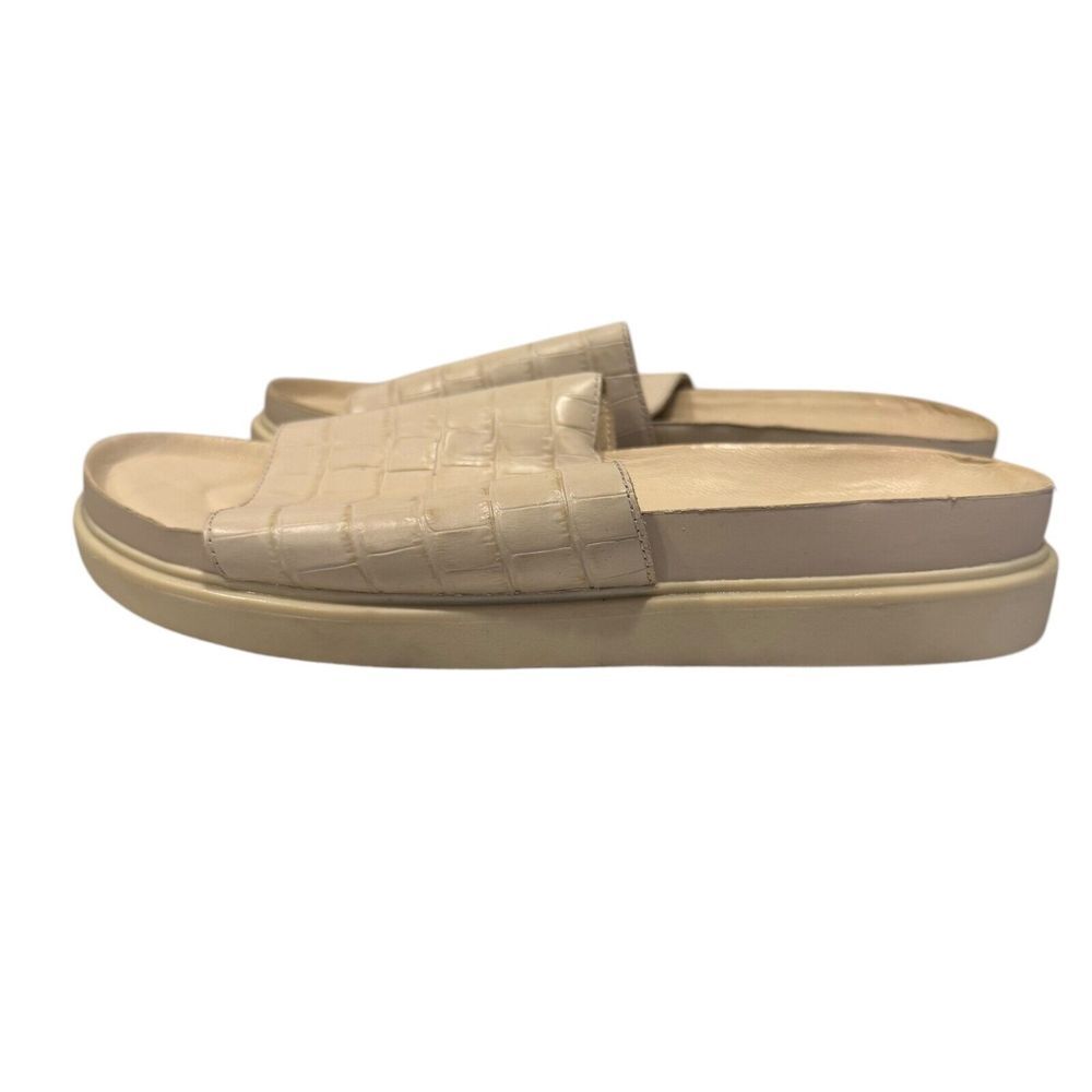 Vagabond Cream Sandals